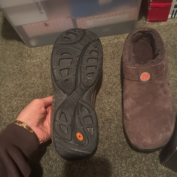 Merrel clogs - Picture 3 of 3
